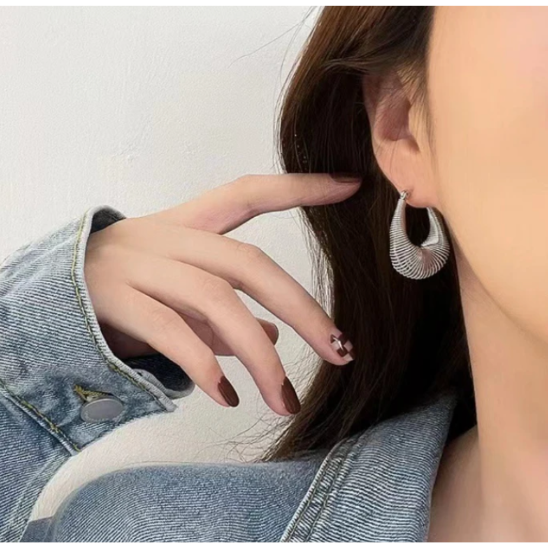 Twist Earrings-1