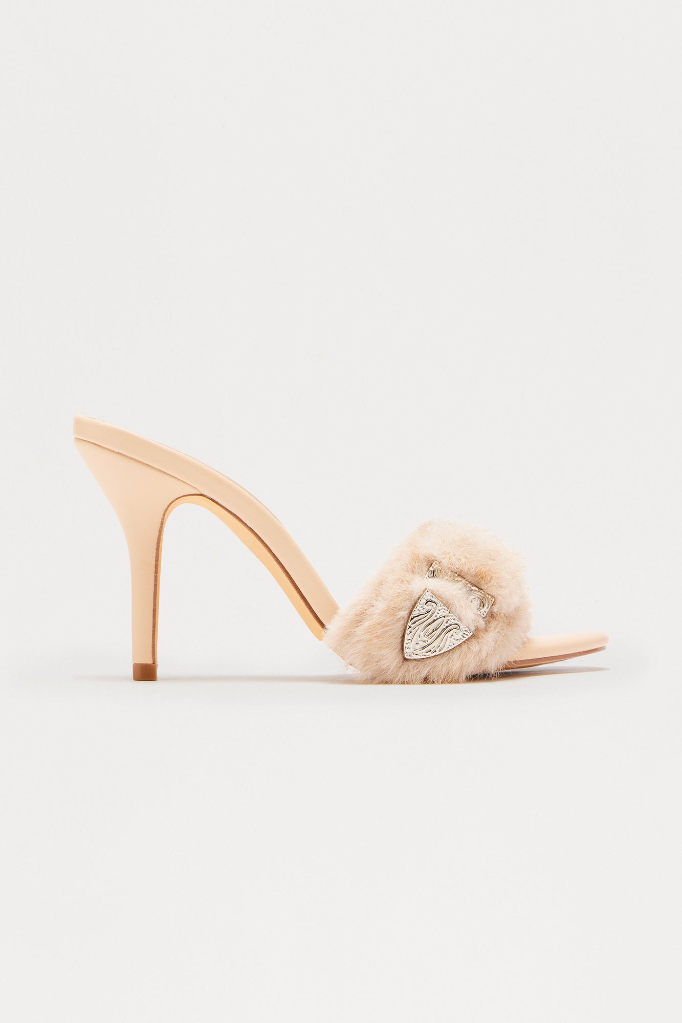 https://cdn.shopify.com/s/files/1/0293/9277/files/08-21-25_S15_6_CHAIRMAN_Nude_CR_09-01-03_FLATLAY_0011_PXF.jpg?v=1756160920