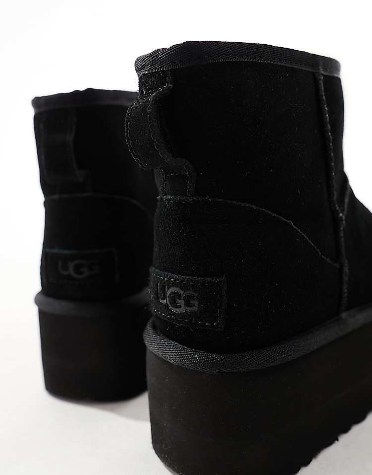 https://images.asos-media.com/products/ugg-classic-mini-platform-boots-in-black/205330738-4?$n_750w$&wid=750&fit=constrain