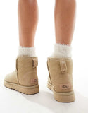 https://images.asos-media.com/products/ugg-classic-mini-ii-boots-in-stone/205330889-4?$n_750w$&wid=750&fit=constrain