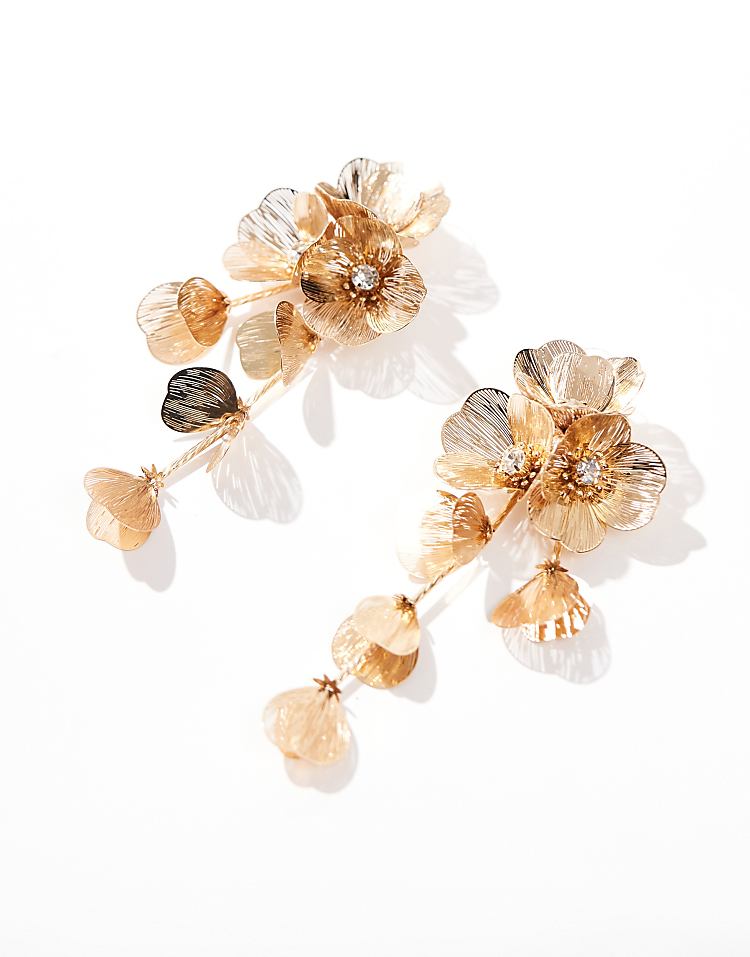 https://images.asos-media.com/products/asos-design-drop-earrings-with-3d-floral-design-in-gold-tone/205757755-2?$n_750w$&wid=750&fit=constrain