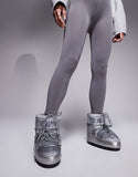 https://images.asos-media.com/products/moonboot-icon-low-boots-in-silver/207122668-1-silver?$n_750w$&wid=750&fit=constrain