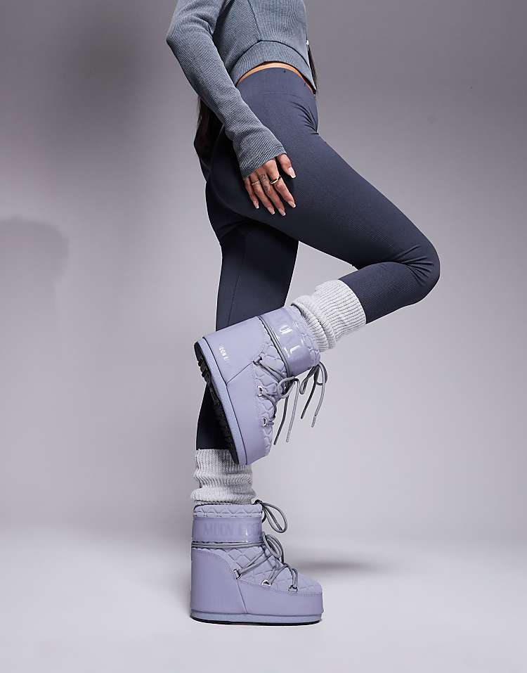 https://images.asos-media.com/products/moonboot-icon-low-quilt-boots-in-grey/207122704-4?$n_750w$&wid=750&fit=constrain
