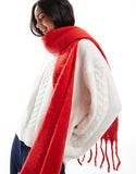 https://images.asos-media.com/products/pieces-medium-super-soft-tassel-scarf-in-bright-red/207131930-1-highriskred?$n_750w$&wid=750&fit=constrain
