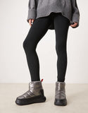 https://images.asos-media.com/products/pajar-gana-snow-boot-in-silver/207146171-4?$n_750w$&wid=750&fit=constrain