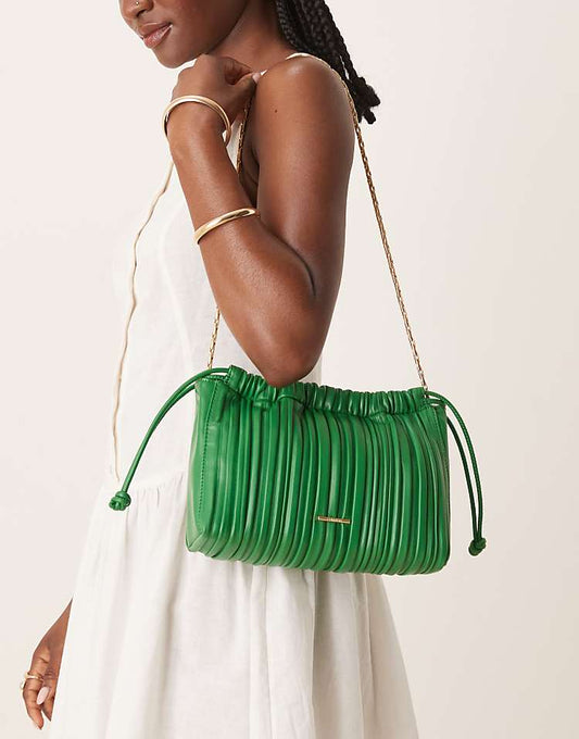 https://images.asos-media.com/products/calvin-klein-jeans-plisse-cross-body-bag-in-green-and-gold/208235592-1-emeraldchip?$n_750w$&wid=750&fit=constrain