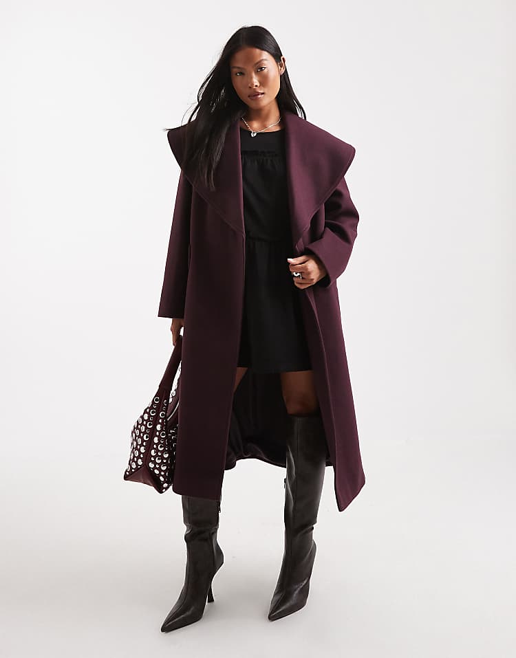 https://images.asos-media.com/products/miss-selfridge-petite-formal-wrap-coat-in-plum/208265756-1-plum?$n_750w$&wid=750&fit=constrain