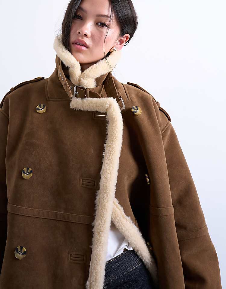 https://images.asos-media.com/products/topshop-longline-aviator-shearling-in-tan-cream-in-tan-and-cream/208361419-2?$n_750w$&wid=750&fit=constrain