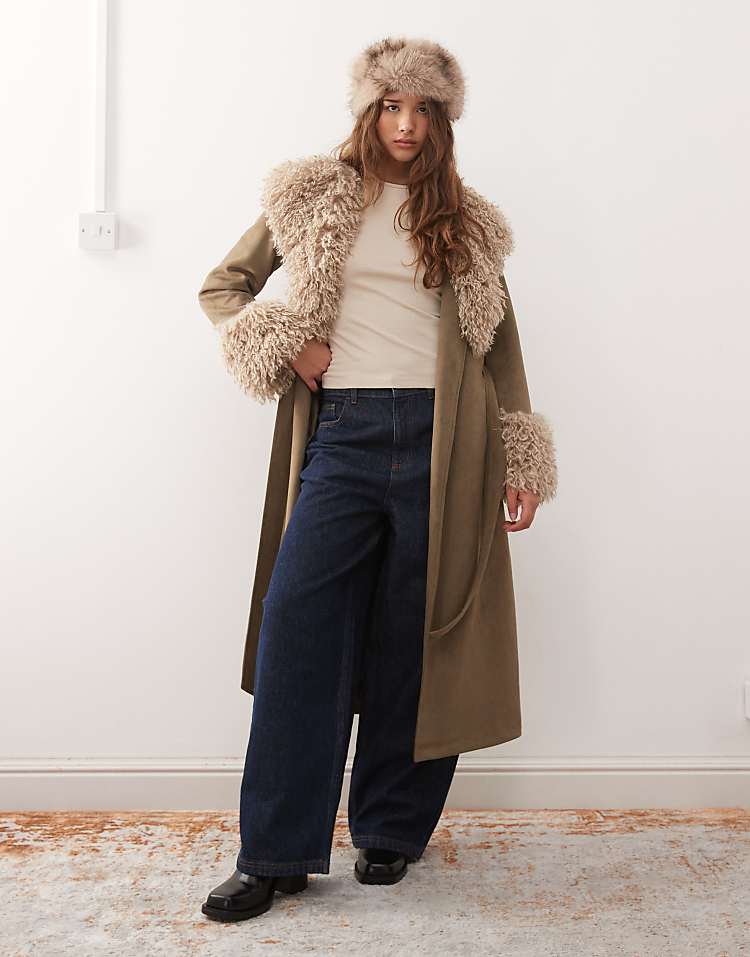 https://images.asos-media.com/products/reclaimed-vintage-longline-suede-look-trench-coat-with-faux-fur-collar-and-cuffs-in-khaki/208389426-1-khaki?$n_750w$&wid=750&fit=constrain