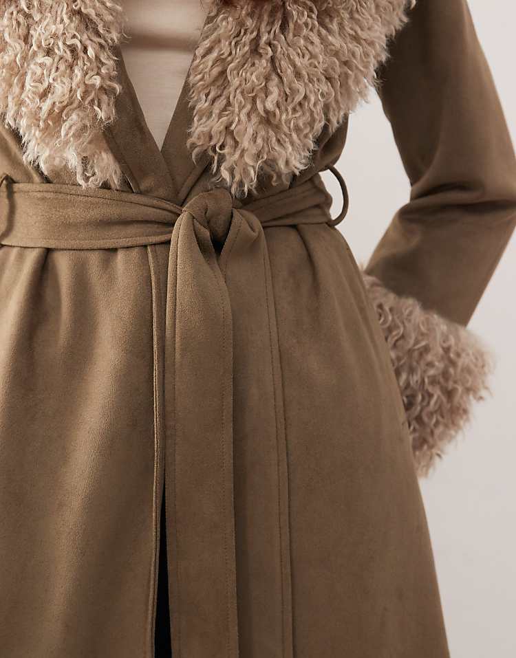 https://images.asos-media.com/products/reclaimed-vintage-longline-suede-look-trench-coat-with-faux-fur-collar-and-cuffs-in-khaki/208389426-3?$n_750w$&wid=750&fit=constrain