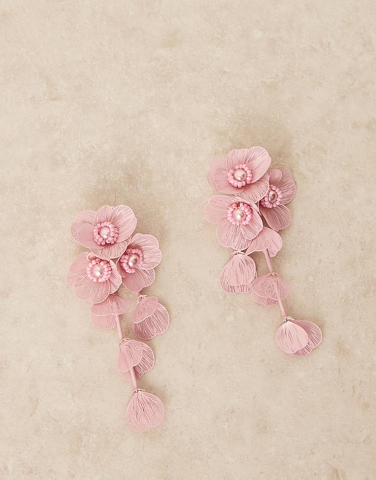 https://images.asos-media.com/products/asos-design-drop-earrings-with-3d-floral-design-in-light-pink/208395984-2?$n_750w$&wid=750&fit=constrain