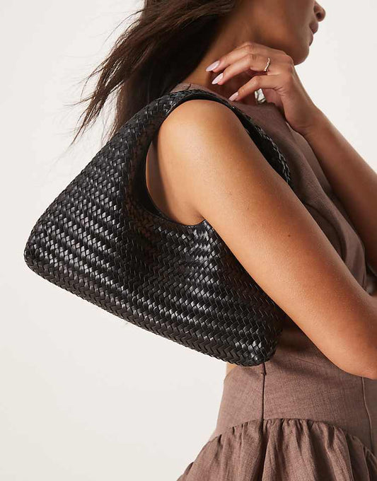 https://images.asos-media.com/products/mango-woven-leather-handbag-in-black/208461556-1-black?$n_750w$&wid=750&fit=constrain