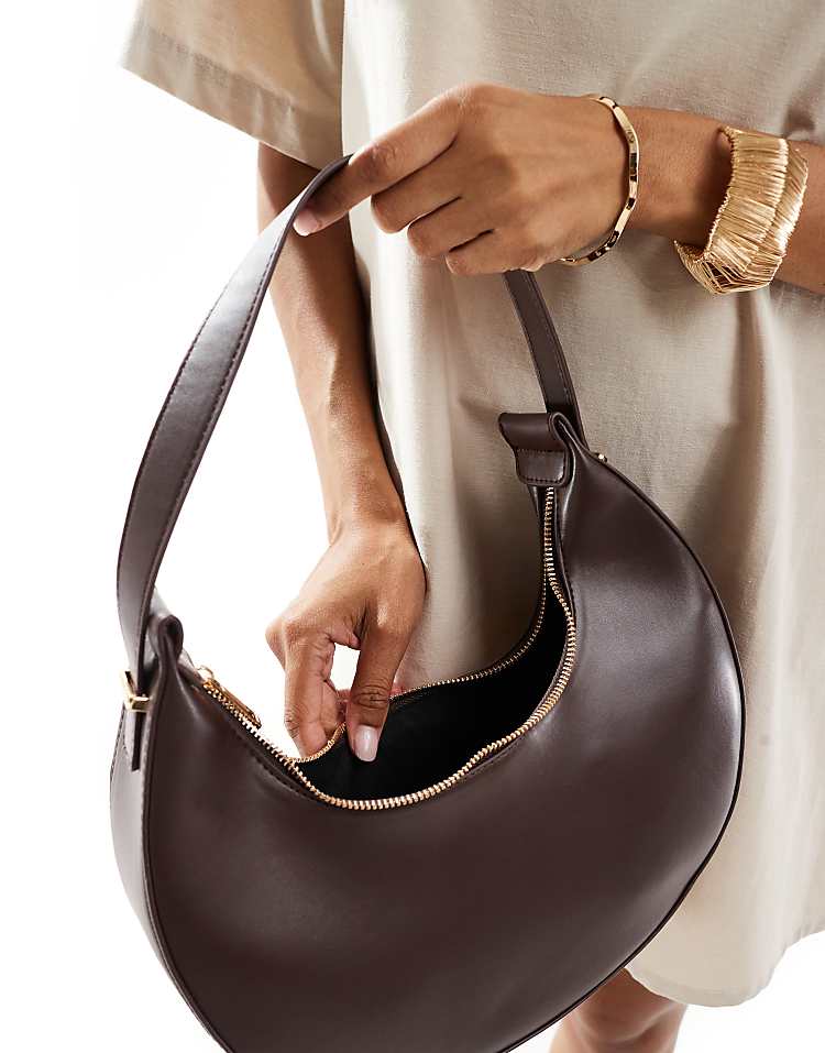 https://images.asos-media.com/products/glamorous-crescent-shoulder-bag-in-chocolate-brown/208640360-4?$n_750w$&wid=750&fit=constrain
