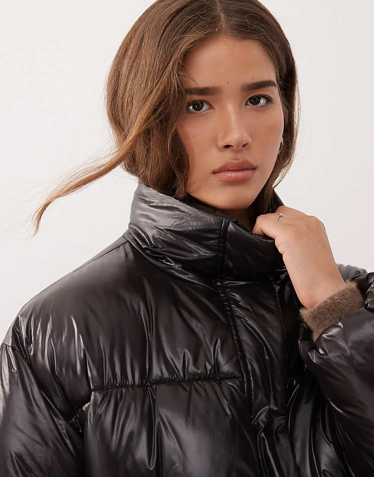 https://images.asos-media.com/products/noisy-may-shiny-puffer-jacket-in-black/208695845-4?$n_750w$&wid=750&fit=constrain