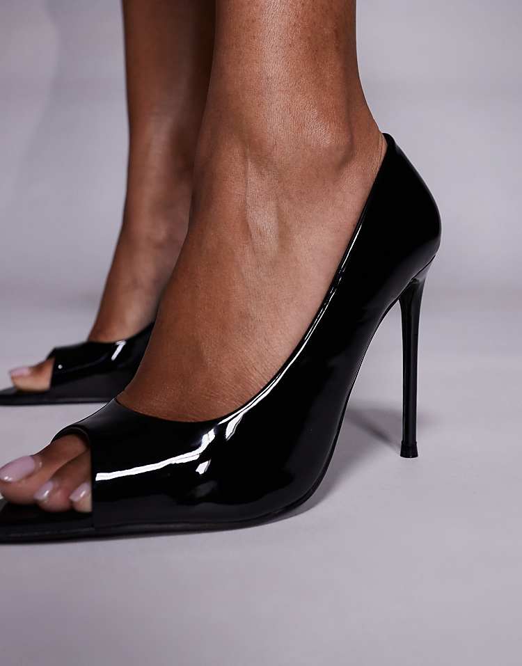 https://images.asos-media.com/products/public-desire-complicated-heeled-sandals-in-black-patent/208721851-4?$n_750w$&wid=750&fit=constrain