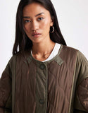 https://images.asos-media.com/products/asos-design-longline-hybrid-jacket-in-khaki-and-brown/208723353-4?$n_750w$&wid=750&fit=constrain