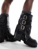 https://images.asos-media.com/products/seqwl-wide-fit-stella-buckle-detail-chunky-boots-in-black/208726957-2?$n_750w$&wid=750&fit=constrain