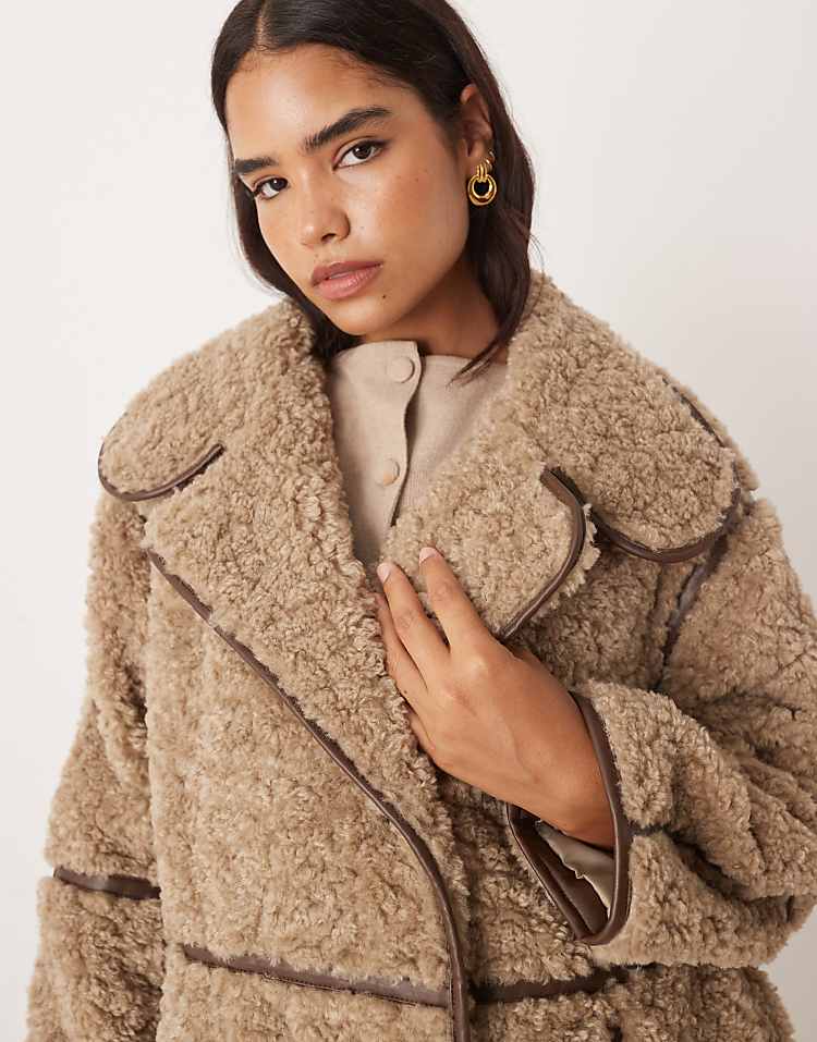 https://images.asos-media.com/products/asos-design-longline-shearling-coat-in-oatmeal/208748180-3?$n_750w$&wid=750&fit=constrain