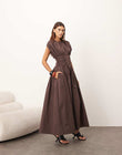 https://images.asos-media.com/products/arrange-gathered-cinched-full-skirt-maxi-dress-in-chocolate/208749239-1-chocolate?$n_750w$&wid=750&fit=constrain
