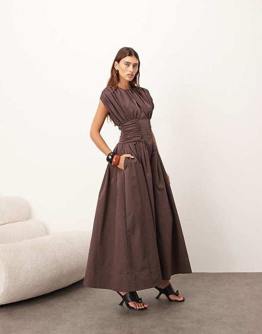 https://images.asos-media.com/products/arrange-gathered-cinched-full-skirt-maxi-dress-in-chocolate/208749239-1-chocolate?$n_750w$&wid=750&fit=constrain