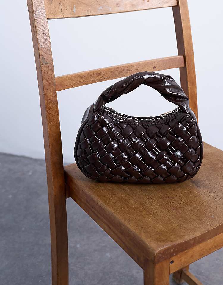 https://images.asos-media.com/products/topshop-gladys-woven-grab-bag-in-chocolate/208782043-2?$n_750w$&wid=750&fit=constrain