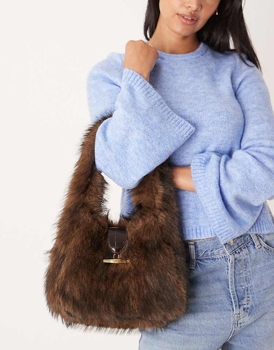 https://images.asos-media.com/products/asos-design-fur-tote-bag-with-metal-hardware-detail-in-dark-brown/209050388-1-darkbrown?$n_750w$&wid=750&fit=constrain