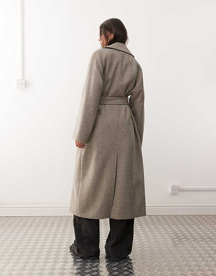 https://images.asos-media.com/products/weekday-kia-wool-blend-oversized-coat-with-tie-waist-detail-in-mole-melange/209080239-3?$n_750w$&wid=750&fit=constrain