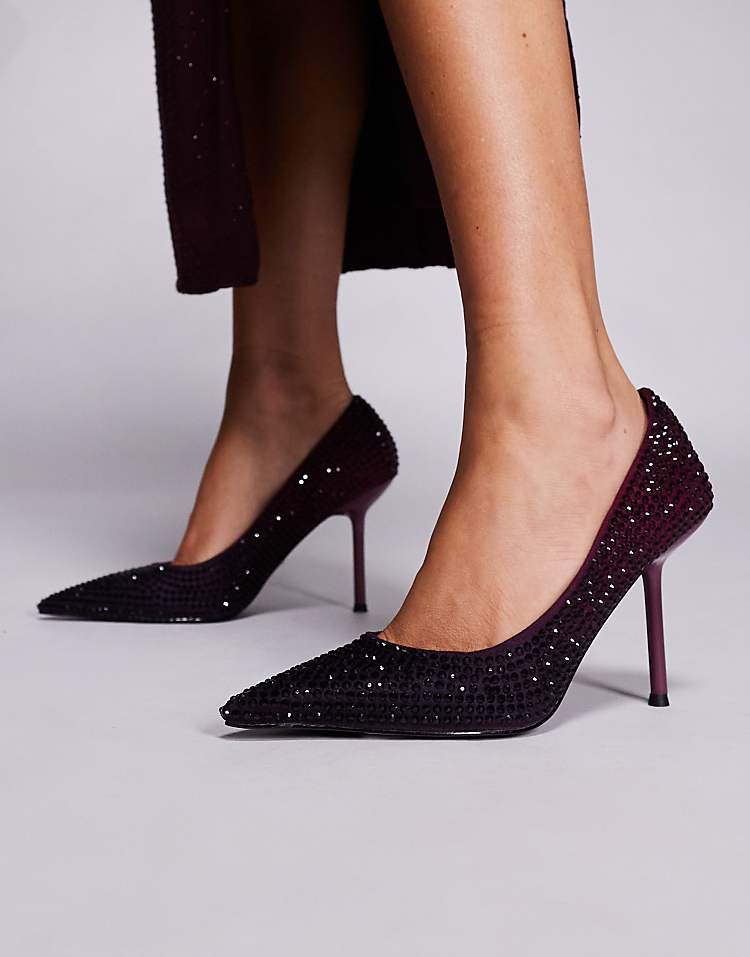 https://images.asos-media.com/products/azalea-wang-kaisseye-studded-court-shoes-in-burgundy/209115276-1-burgundy?$n_750w$&wid=750&fit=constrain