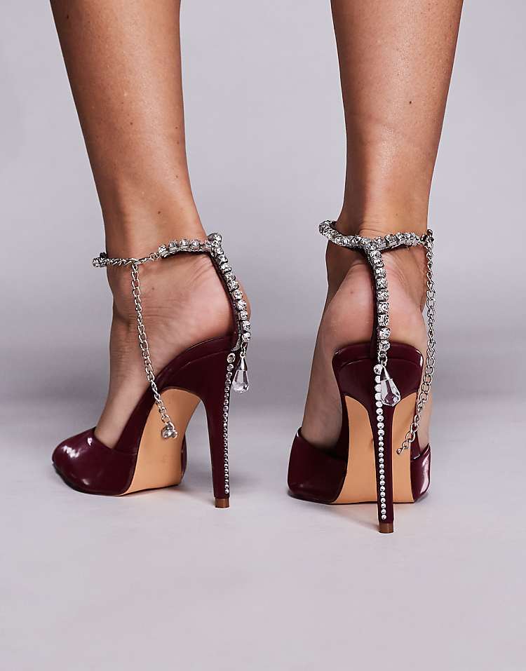 https://images.asos-media.com/products/azalea-wang-rabindra-embellished-chain-detail-heels-in-burgundy/209115277-2?$n_750w$&wid=750&fit=constrain