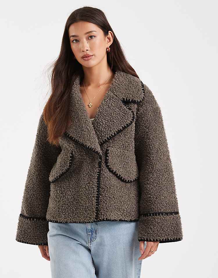 https://images.asos-media.com/products/object-borg-teddy-aviator-jacket-with-contrast-stitch-in-brown/209280868-1-moreldetailblack?$n_750w$&wid=750&fit=constrain