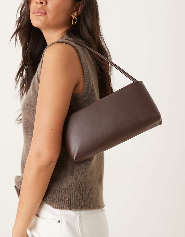 https://images.asos-media.com/products/asos-design-minimal-90s-shoulder-bag-in-chocolate/209330730-1-chocolate?$n_750w$&wid=750&fit=constrain