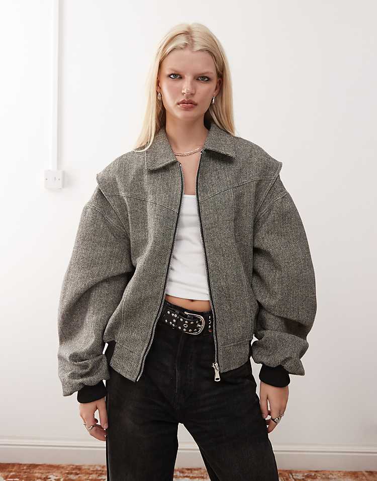https://images.asos-media.com/products/lioness-exclusive-vista-contrast-stitch-bomber-jacket-in-ash-tweed/209395122-1-ashtweed?$n_750w$&wid=750&fit=constrain